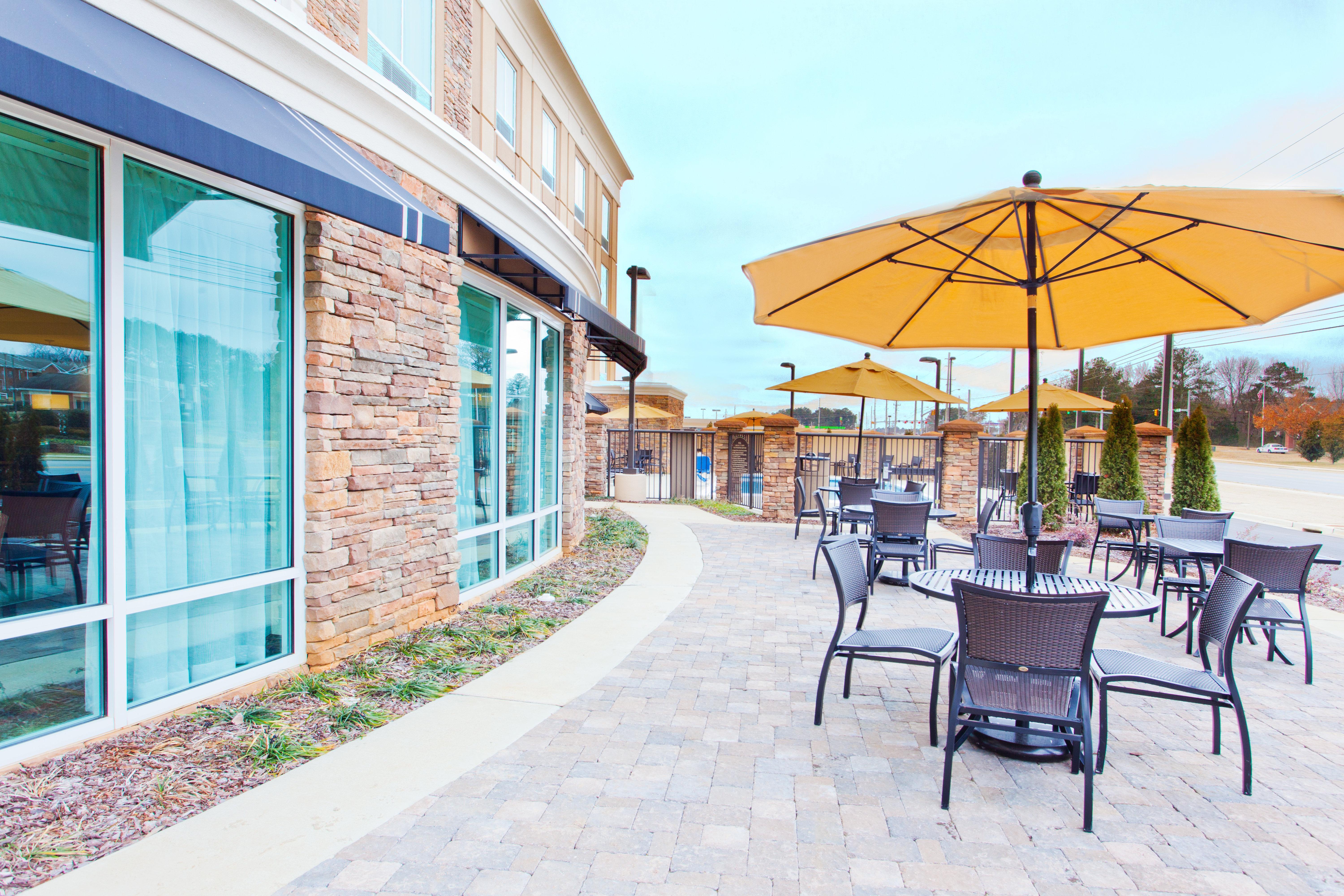Holiday Inn Express Hotel & Suites Huntsville West - Research Park By Ihg Eksteriør billede