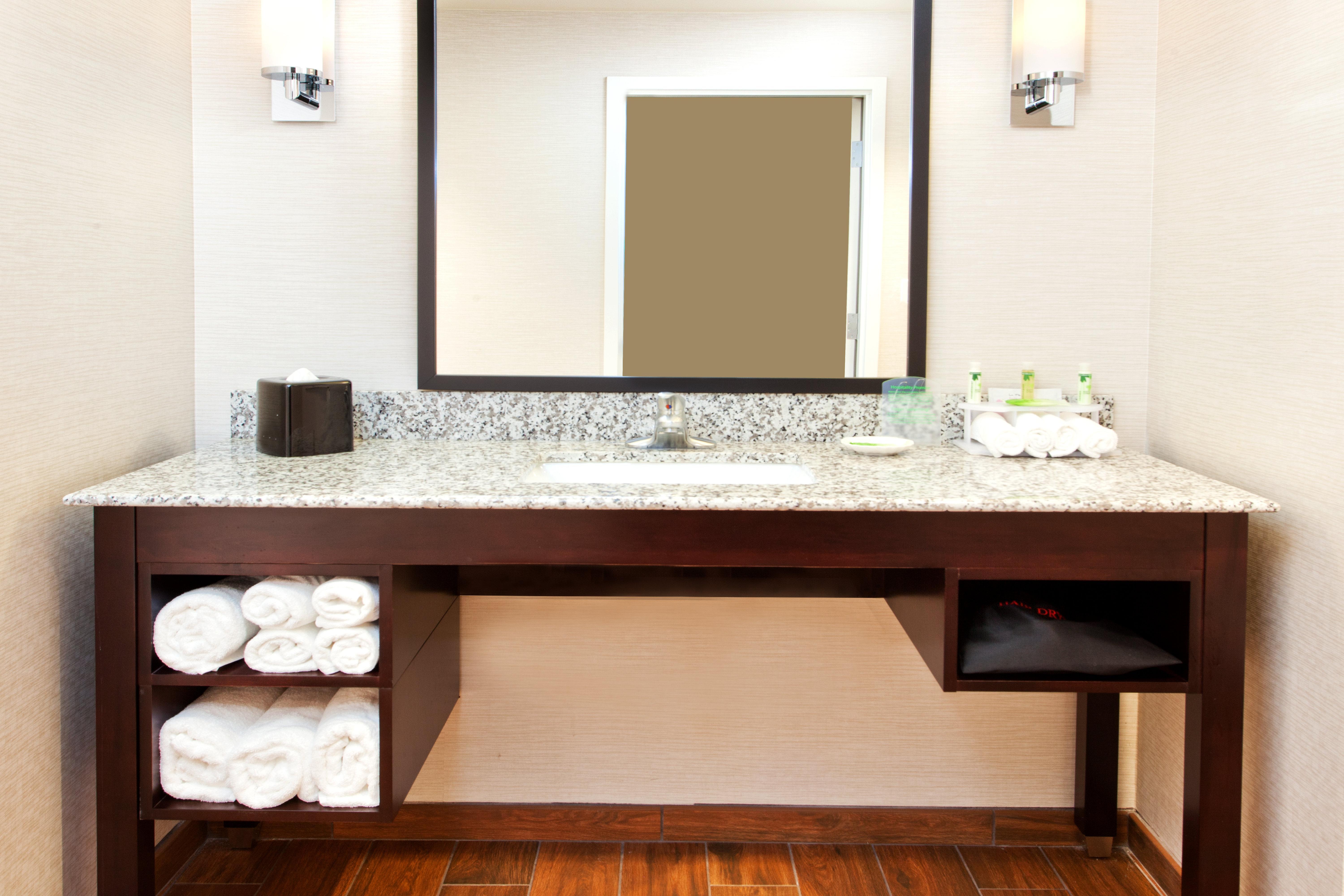 Holiday Inn Express Hotel & Suites Huntsville West - Research Park By Ihg Eksteriør billede