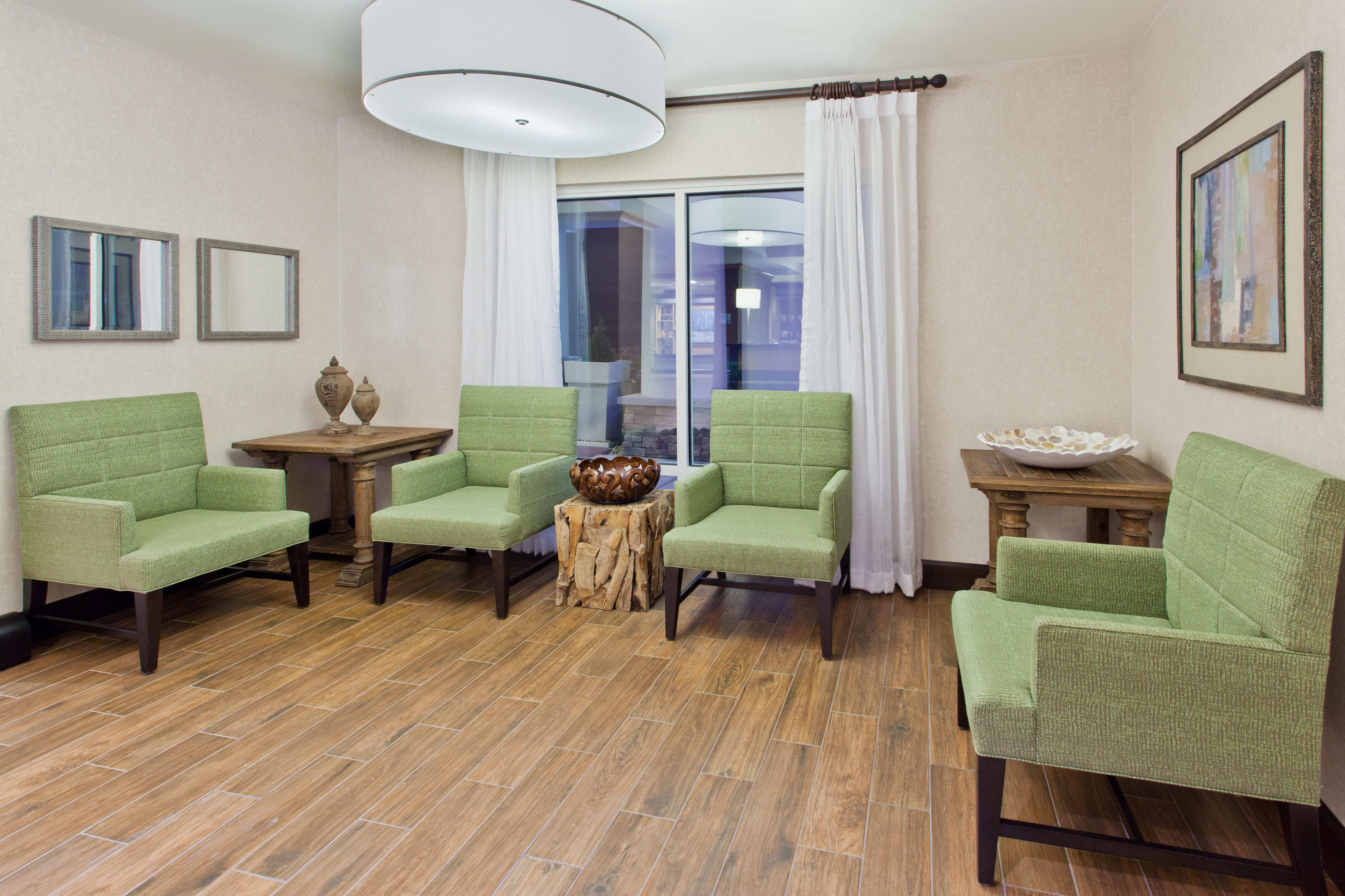 Holiday Inn Express Hotel & Suites Huntsville West - Research Park By Ihg Eksteriør billede