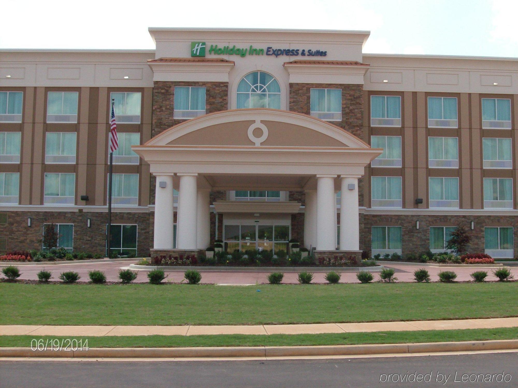 Holiday Inn Express Hotel & Suites Huntsville West - Research Park By Ihg Eksteriør billede